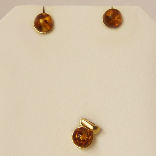 Komplet biżuterii z Bursztynem