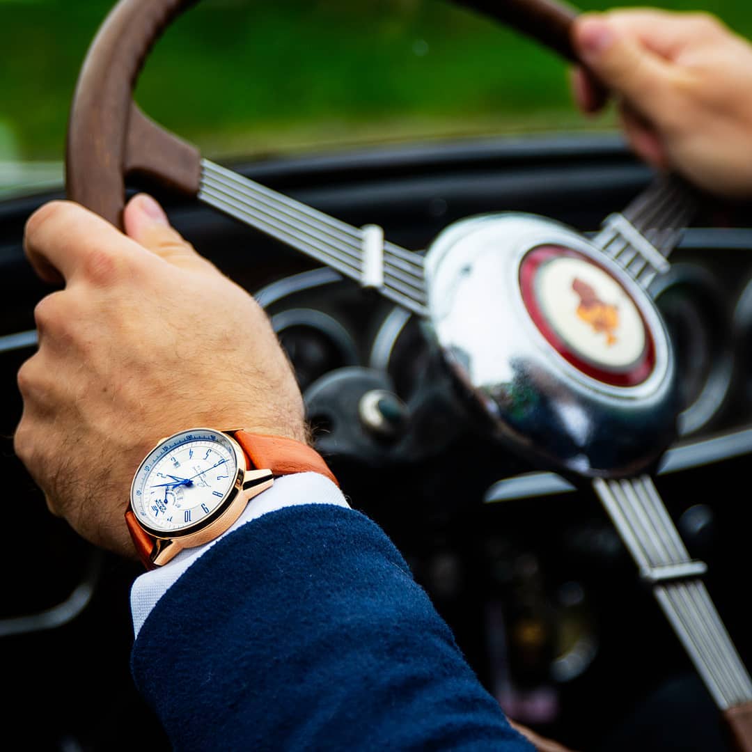 Vostok Europe GAZ-14 Limousine YN85-560B519 - obrazek 4