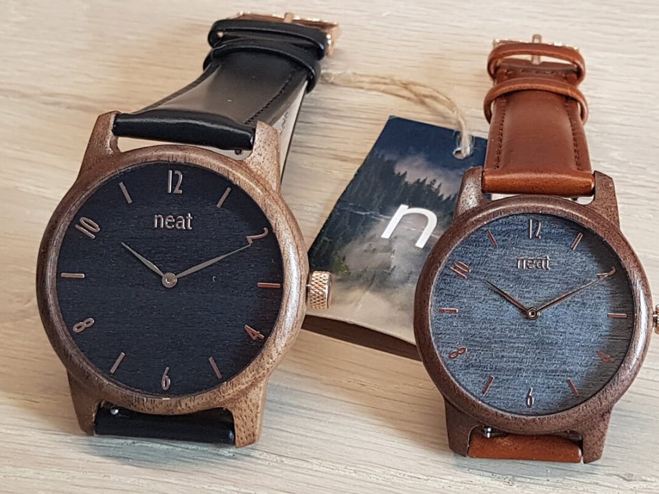 Neat – schludne i ekologiczne zegarki w kopertach z drewna
