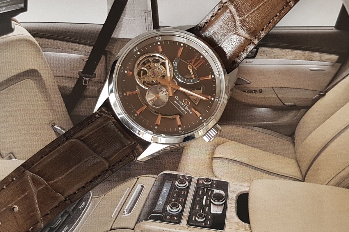 Zegarek Orient Star Semi Sceleton Automatic z brązową tarczą na pasku skórzanym