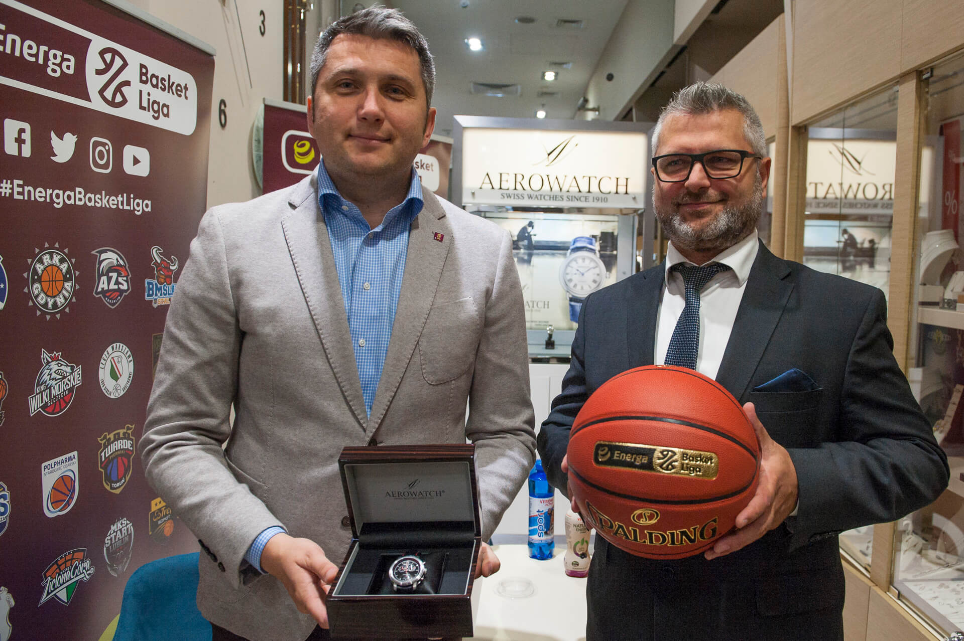 Radosław Piesiewicz i Piotr Sobota Aerowatch i koszykówka