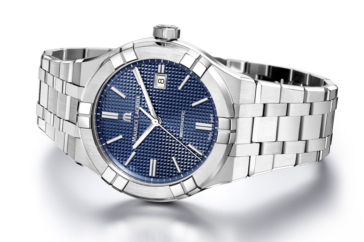 Zegarek Maurice LaCroix z granatową tarczą na bransolecie stalowej