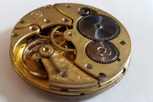 Mechanizm zegarka mechanicznego