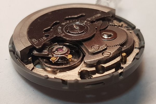 Mechanizm zegarka mechanicznego z automatycznym naciągiem