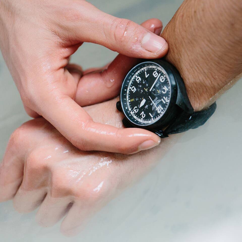 Wodoszczelne zegarki Aviator Airacobra