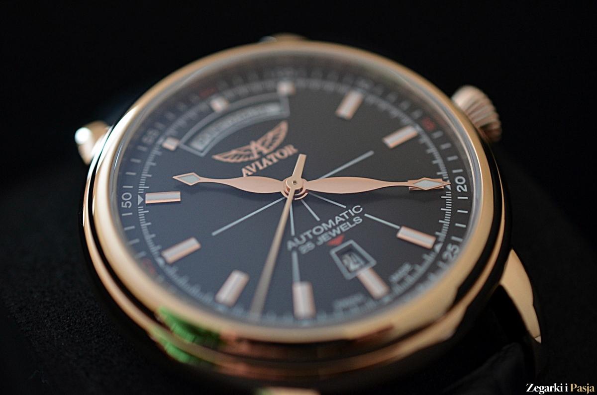 AVIATOR Swiss Made model Douglas Day Date – lotnik do garnituru