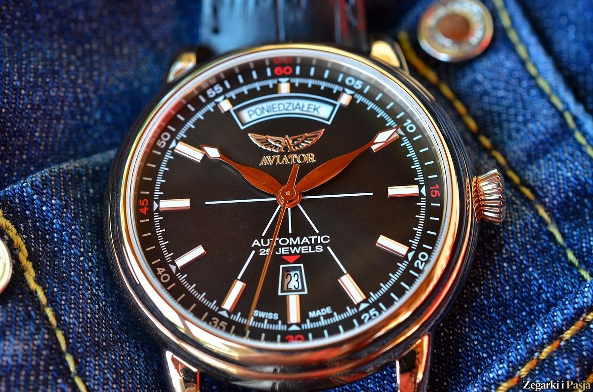 AVIATOR Swiss Made model Douglas Day Date – lotnik do garnituru
