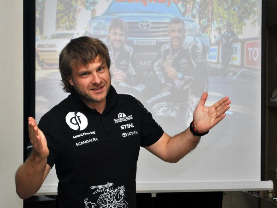 Vanagas i Rozwadowski o Dakarze i zegarkach Vostok Europe