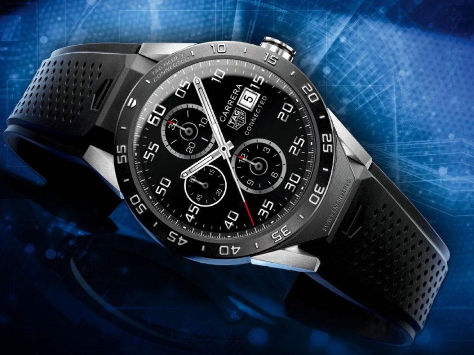 TAG Heuer Conected - niby zegarek i wskazuje czas. Animacje