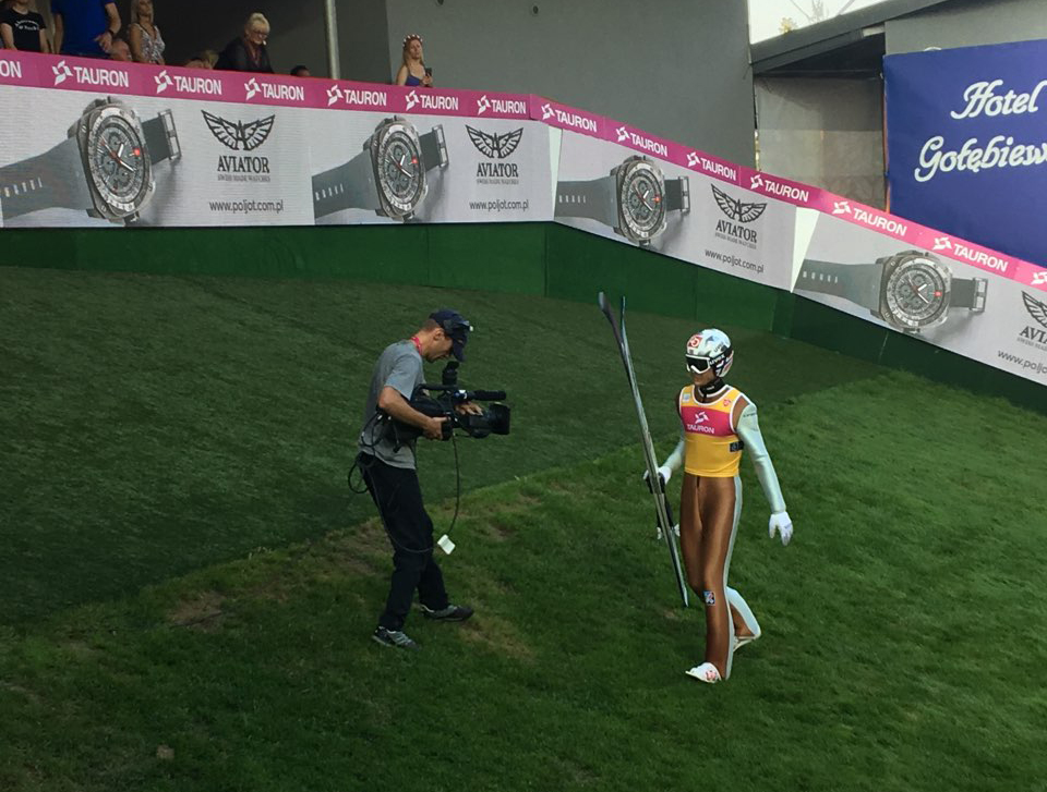 Zawodnik skoków narciarskich na Letniej Grand Prix w Wiśle