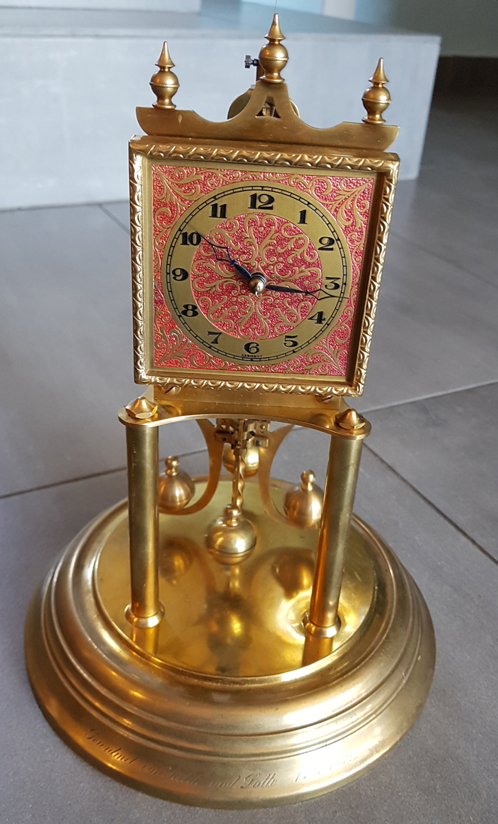 zegar roczny bez klosza